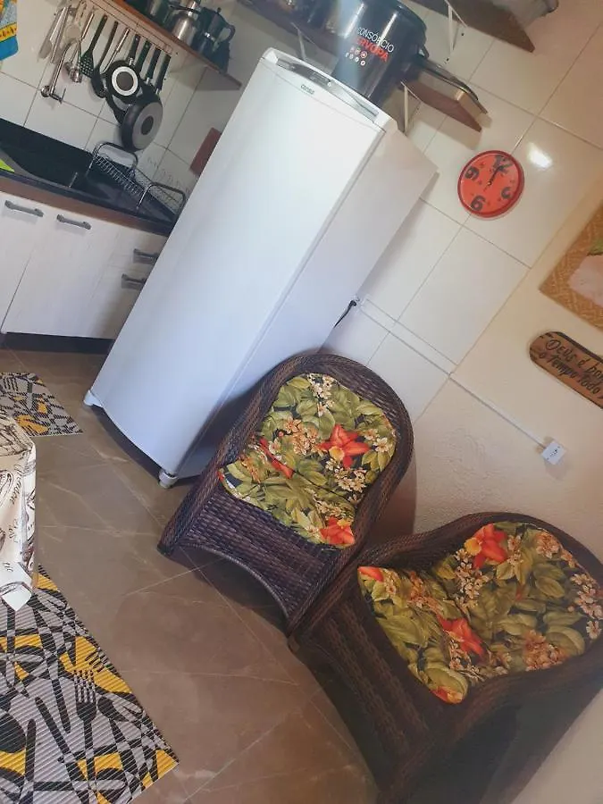 Casa de Férias Cantinho Das Palmeiras Em Itapoa- Casa C Piscina P 6 Pessoas